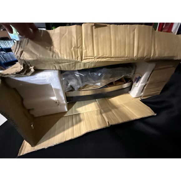 Wolfgang Puck Reversible Grill/Griddle - new in box - Picture 2 of 4